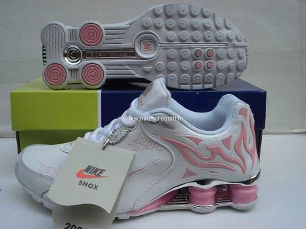 Rose Et Blanc Nike Shox R4